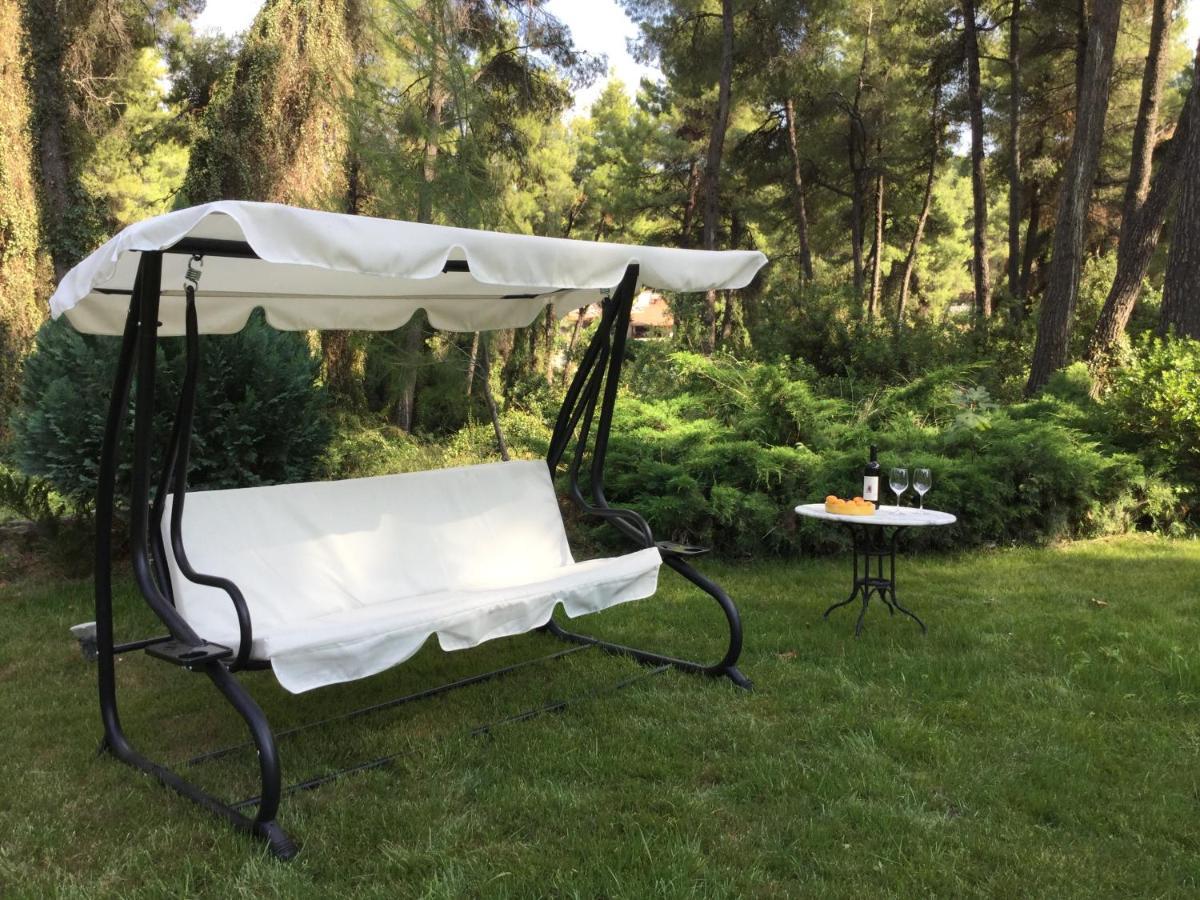 Beautiful Summerhouse In Sani'S Pine Forest Sani  ภายนอก รูปภาพ